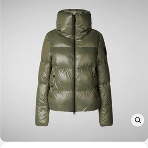 Save the Duck Isa puffer super warm and cool. Xs
